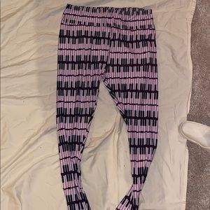 Pink piano key leggings